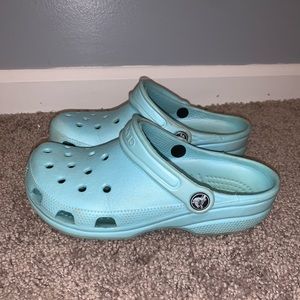 ice blue crocs